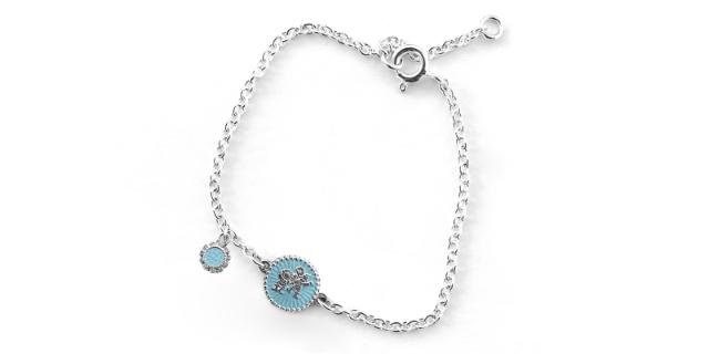 LYKKELITEN<br>Armbånd med blomst, himmelblå<br>14-16 cm
